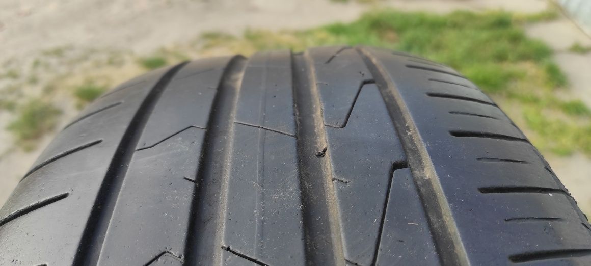 Opony letnie z 2018r 6mm 215/55/17 Hankook 7N