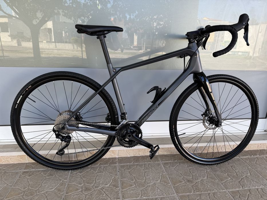Bicicleta de Gravel Merida - Carbono