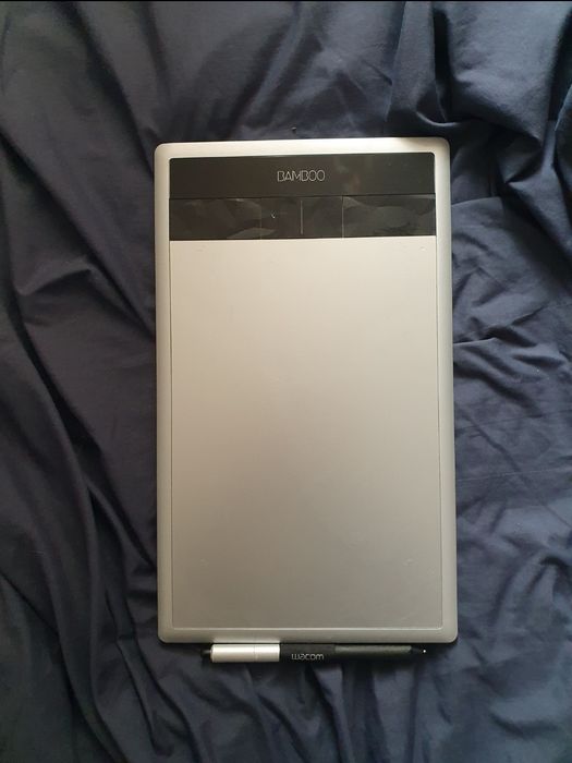 Обмін/продаж. Графічний планшет Wacom Bamboo Fun Pen&Touch M (CTH-670S