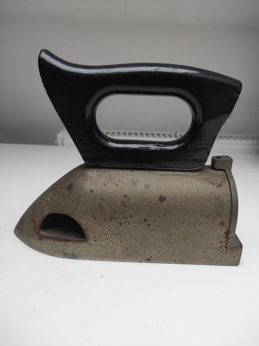 Stare żelazko na duszę
Wymiary 21 cm / 8