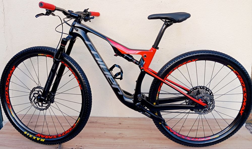 JF-Bikes Bicicletas Coluer Stake M Carbono Sid  XT-12v Suspensão total