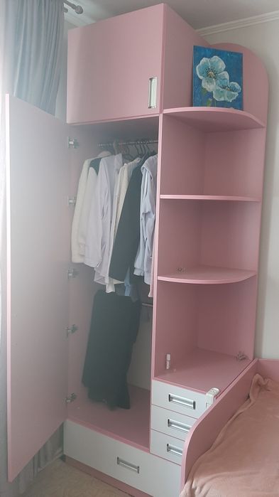 Меблі для дитячої кімнати