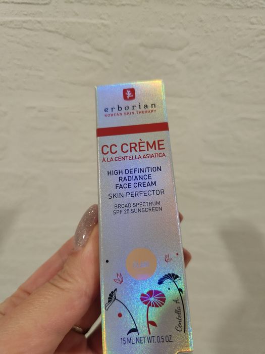 CC CREAM тонуючий крем Erborian