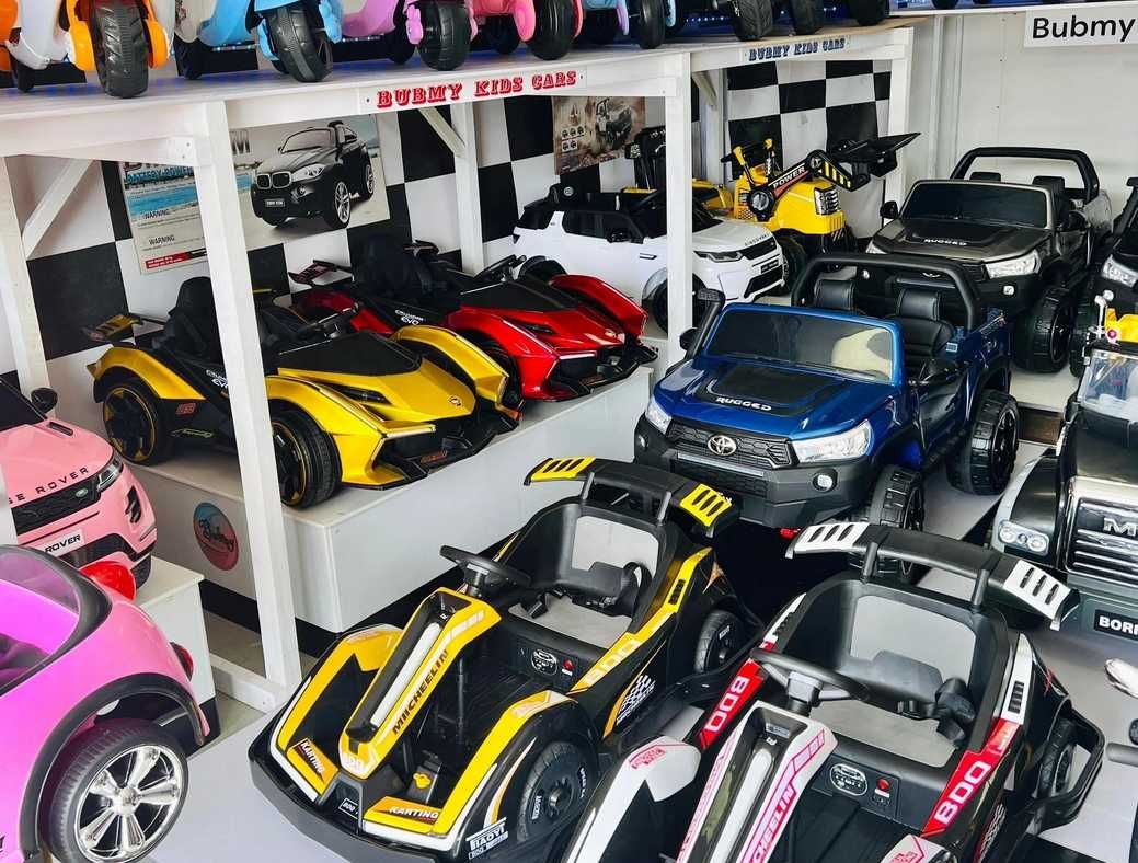 SHOWROOM AUTO SAMOCHÓD Akumulator Elektryczny Traktor Motor QUAD BUGGY
