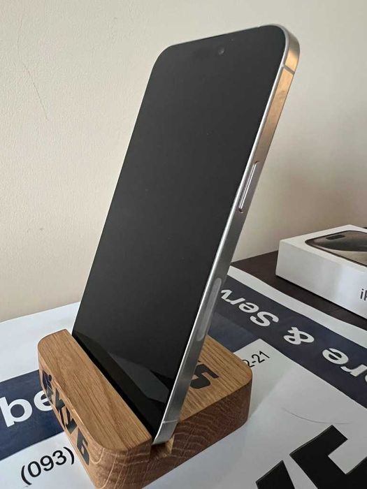 iPhone 15 Pro Max 256Gb White Titanium Neverlock, 95% батарея