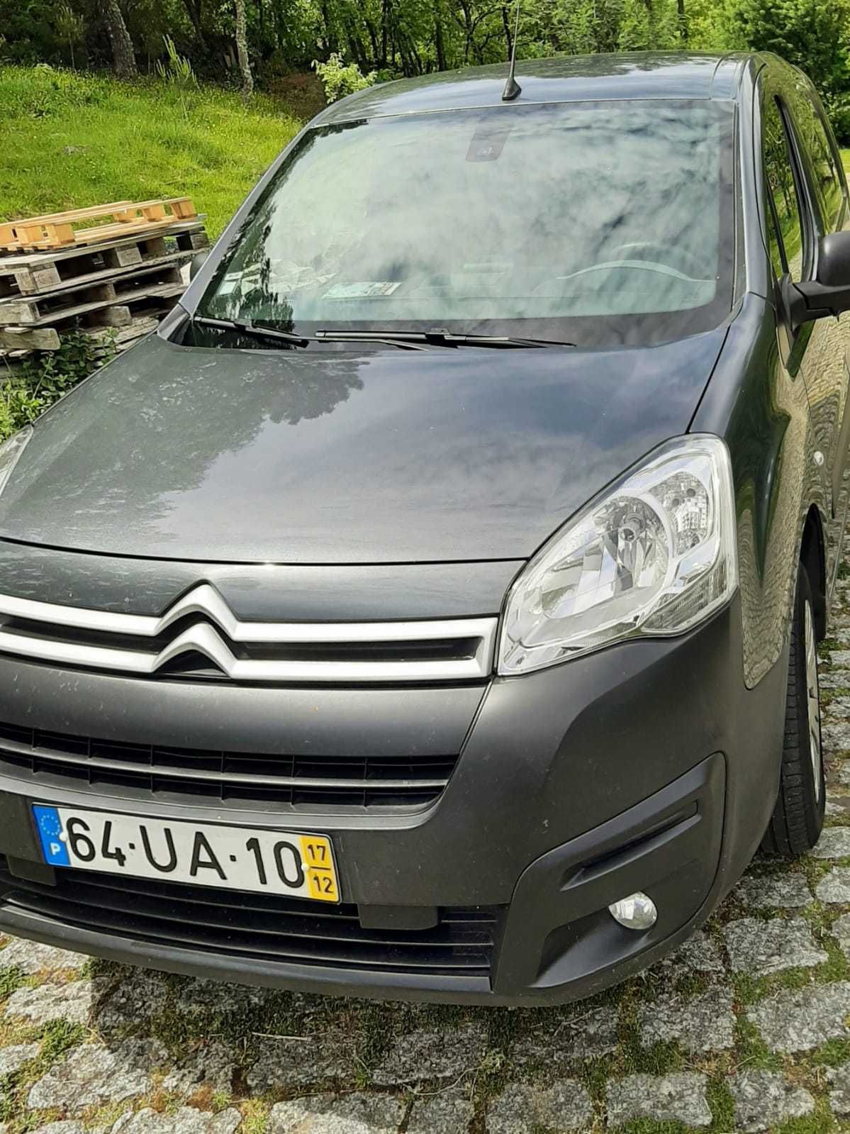 Citroen Berlingo 1.6 hdi cabine longa e GPS