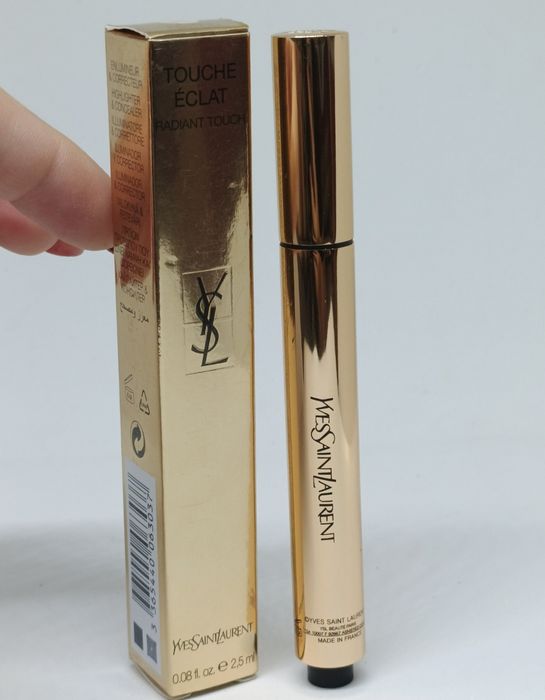 Yves Saint Laurent Touche Éclat 1.5 Luminous Silk korektor rozświetlaj