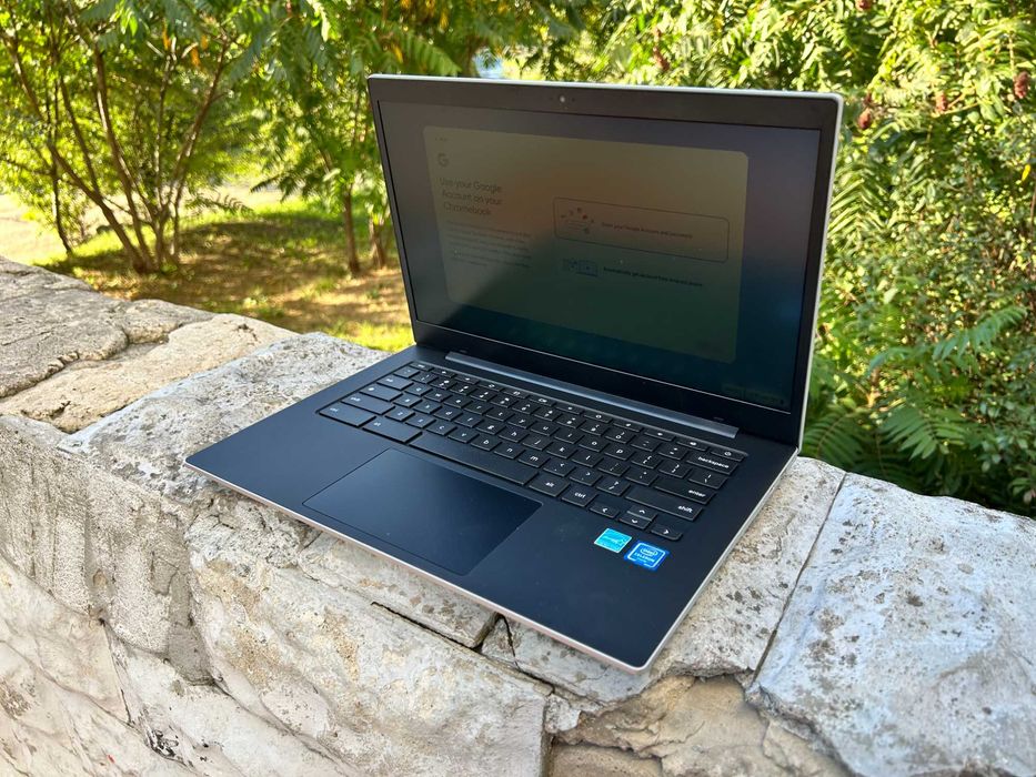 Samsung Galaxy Chromebook Go 14