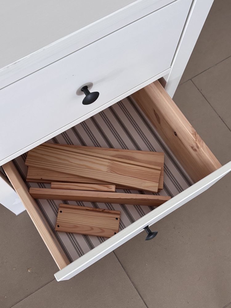 Komoda / Stolik nocny Hemnes Ikea