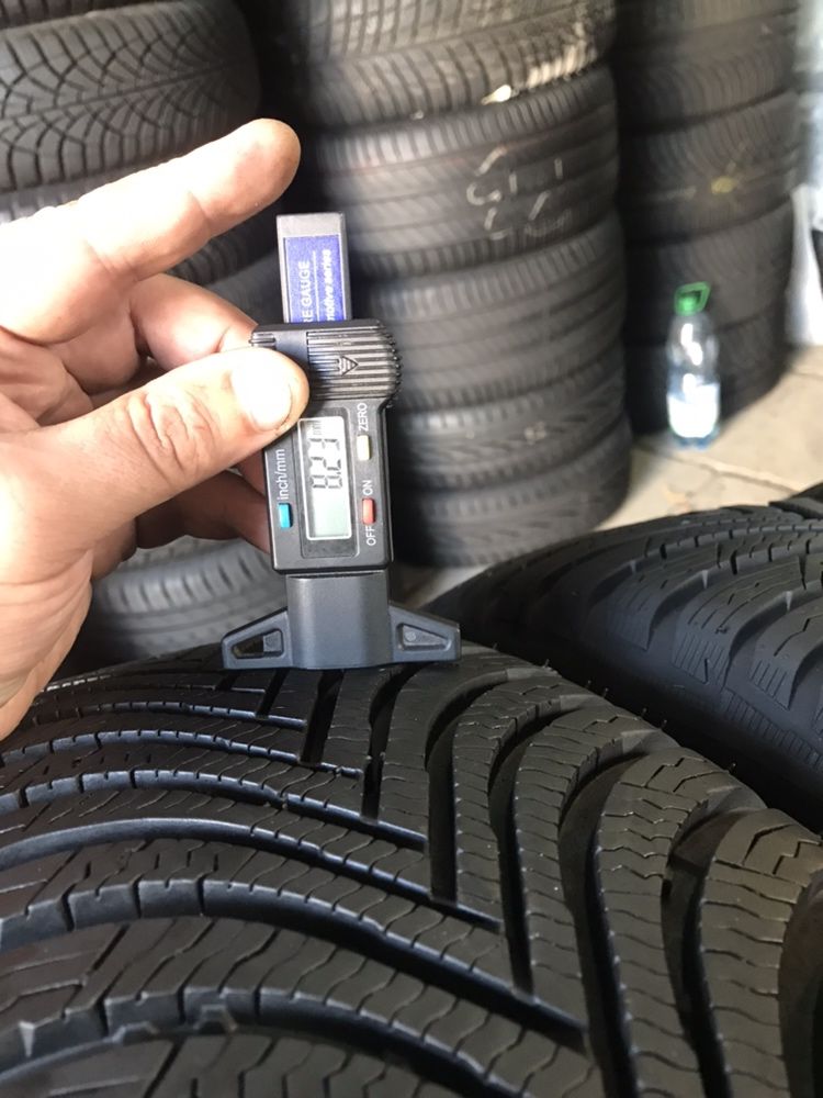 205/60/16 R16 Michelin Alpin 5 4шт зима