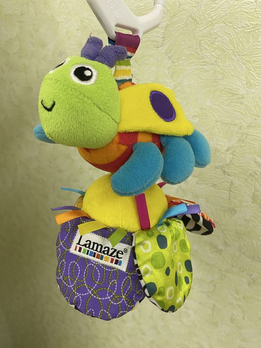 Lamaze, підвісна іграшка бджілка
