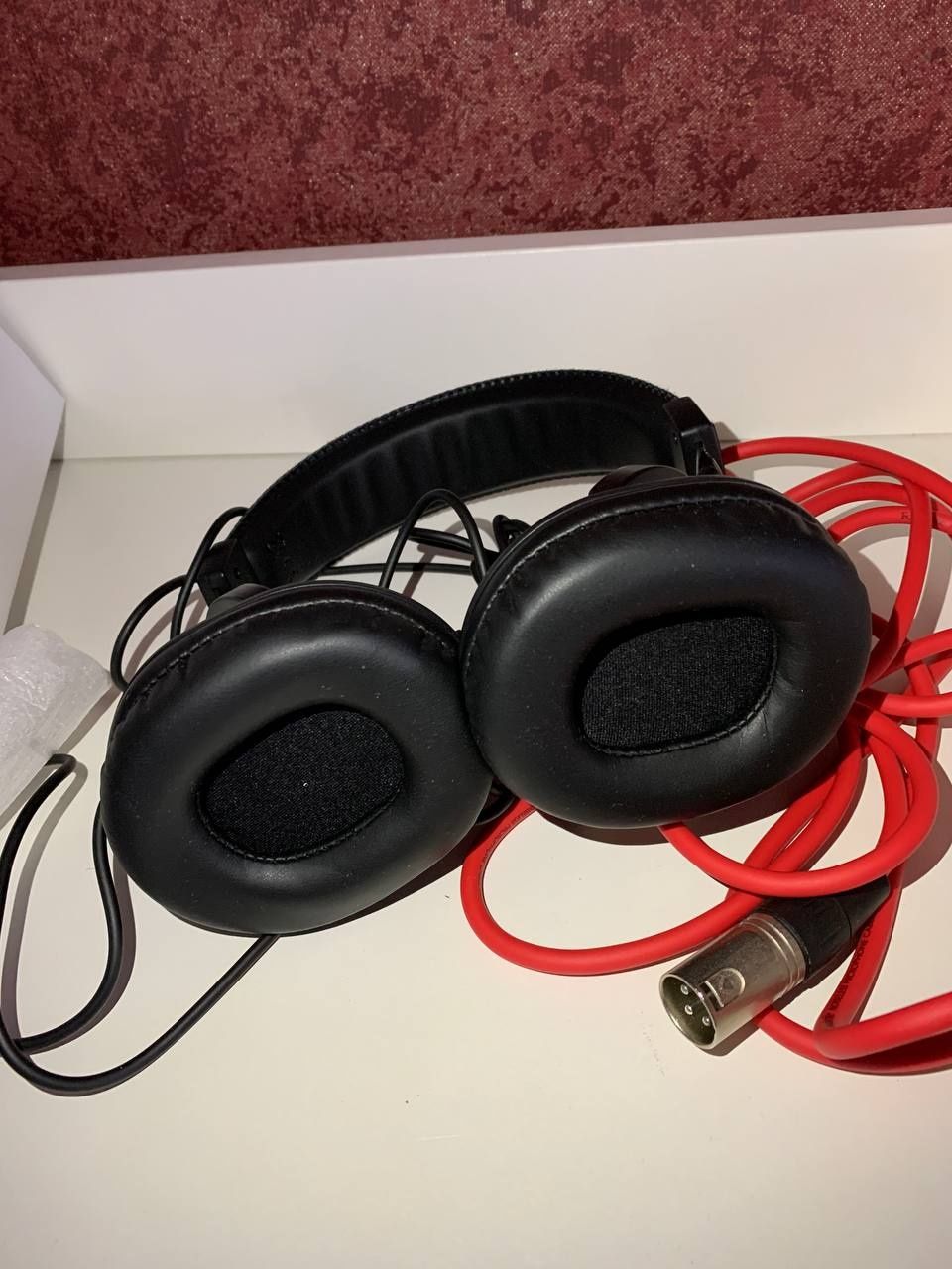 Комплект для звукозапису FOCUSRITE 2i2 Studio.