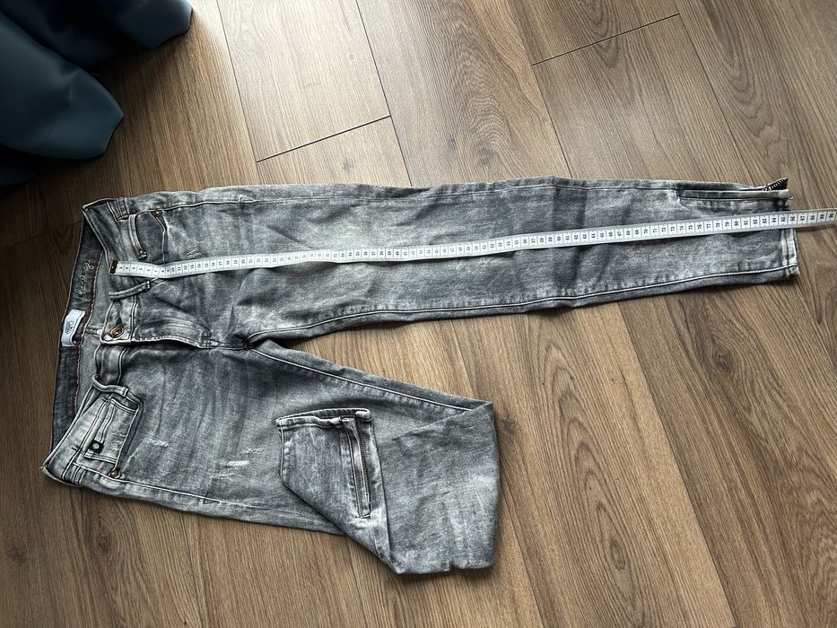 Жіночі джинси сірі