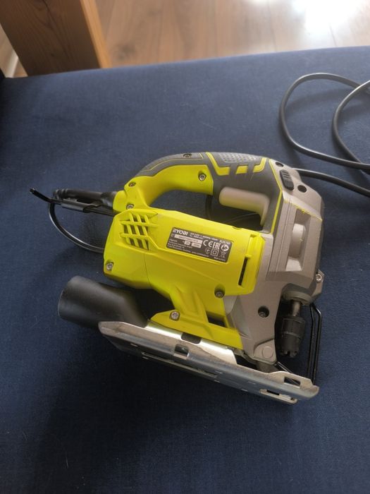 Wyrzynarka elektryczna Ryobi rjs750
