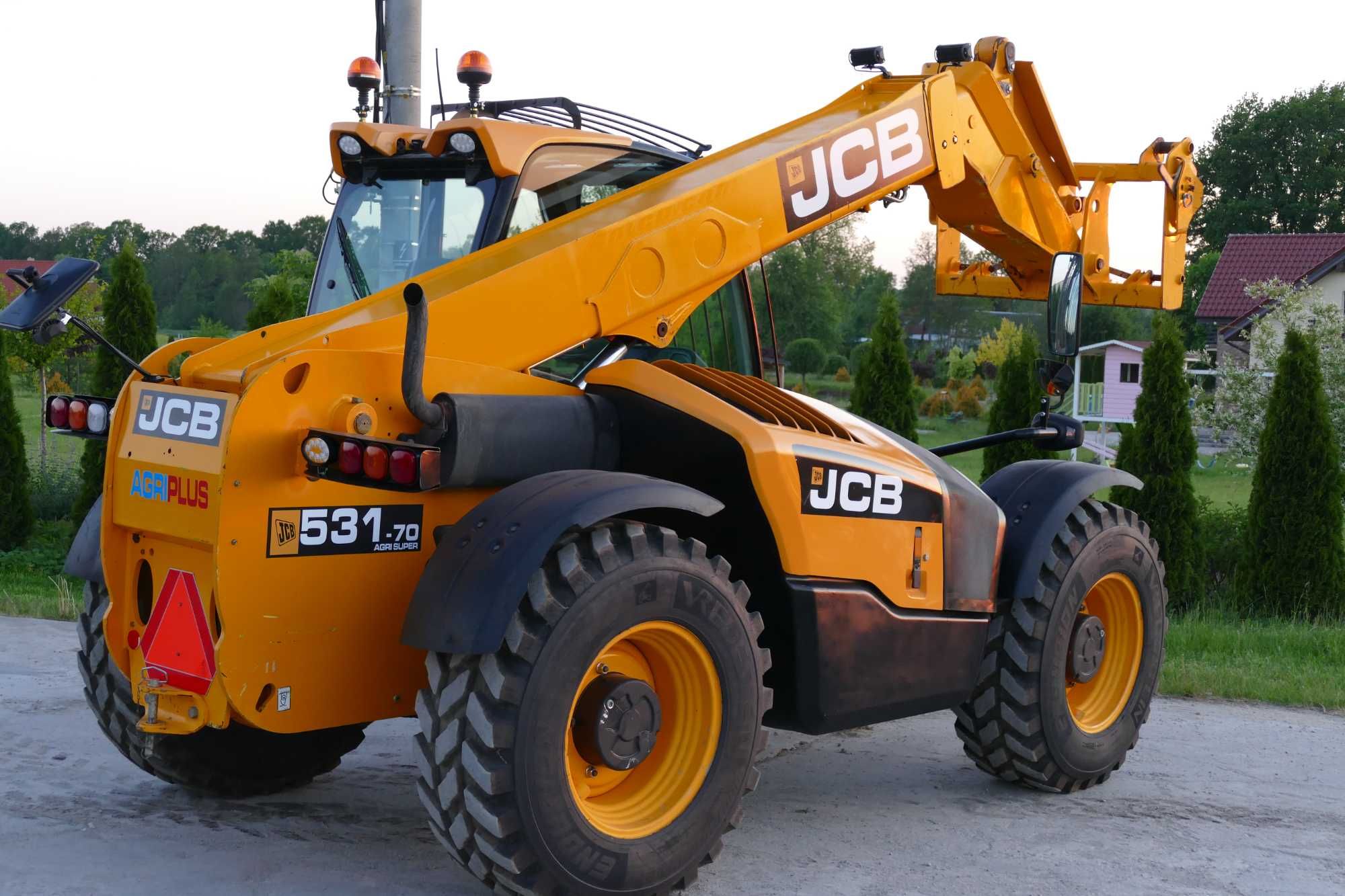 ładowarka teleskopowa jcb 531 70