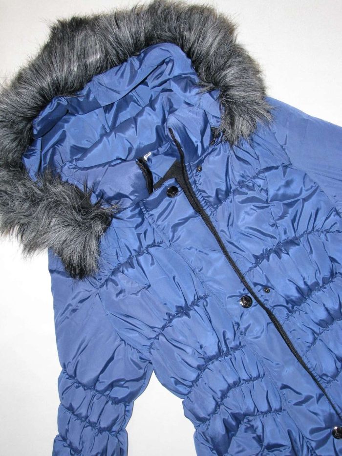 Нова тепла зимова куртка зимняя теплая  пальто 46 48