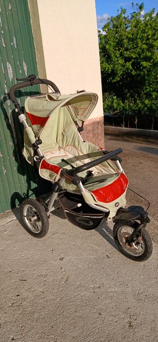 Carro de  bebé  usado