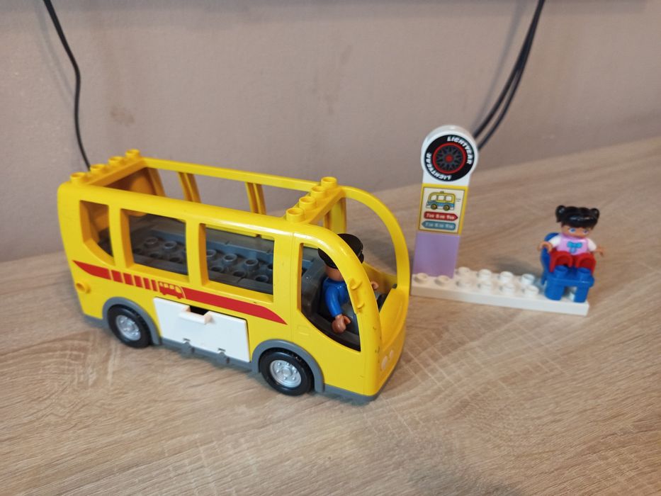 Autobus LEGO Duplo