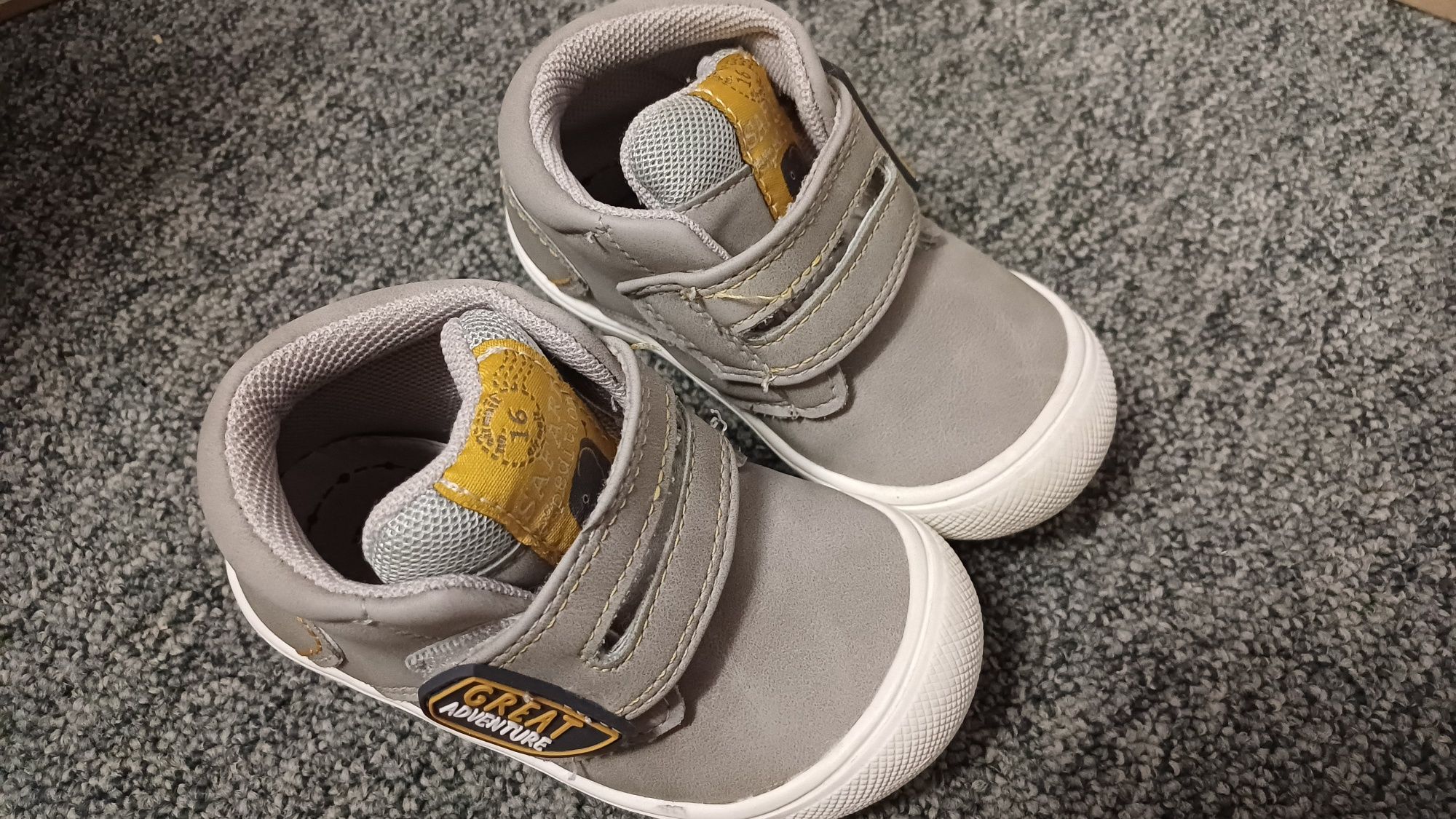 Buty dla chłopca