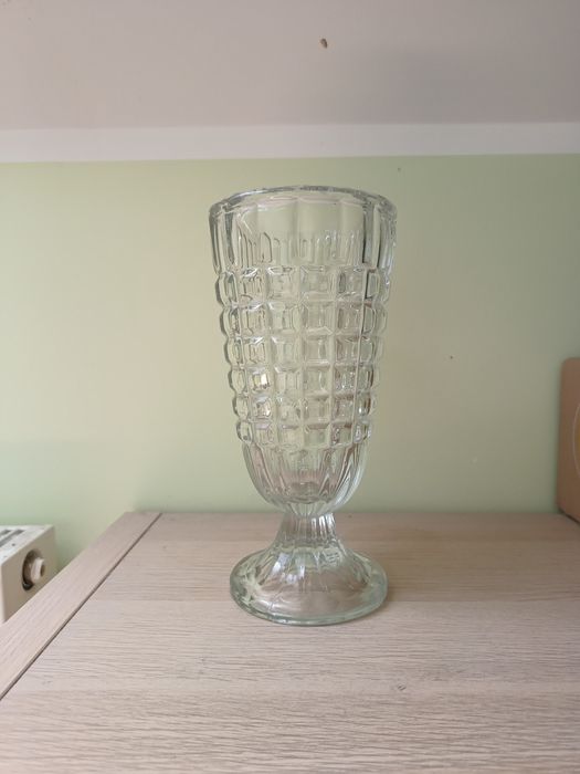 Wazon z PRL-u bardzo dobry