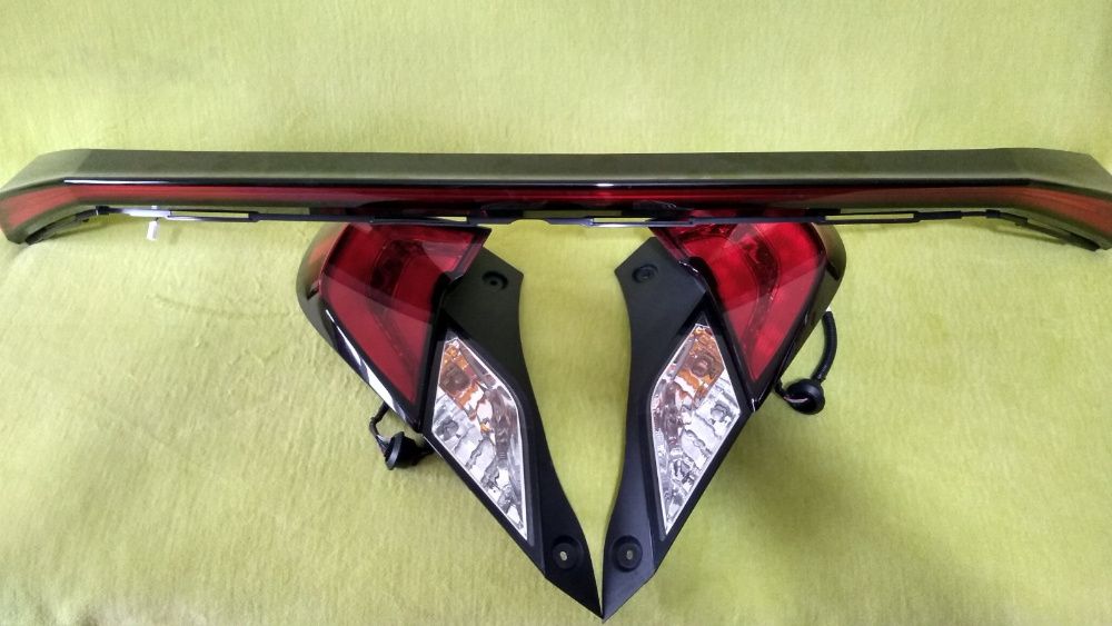 Фара фонарь Honda Civic  2016 - 18 2019 - 21  2022- 24
