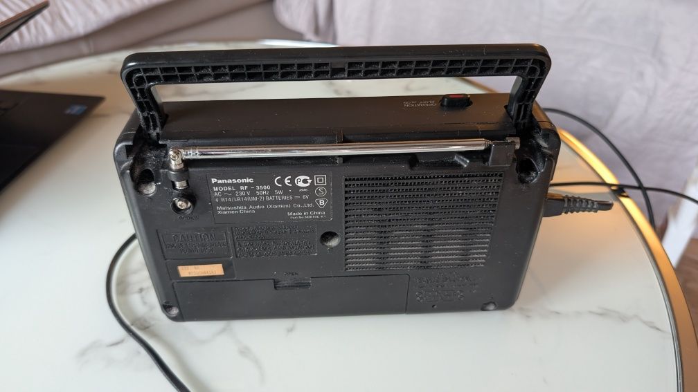 Radio sieciowo-bateryjne Panasonic GX-500
