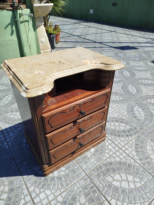 Mesa cabeceira madeira
