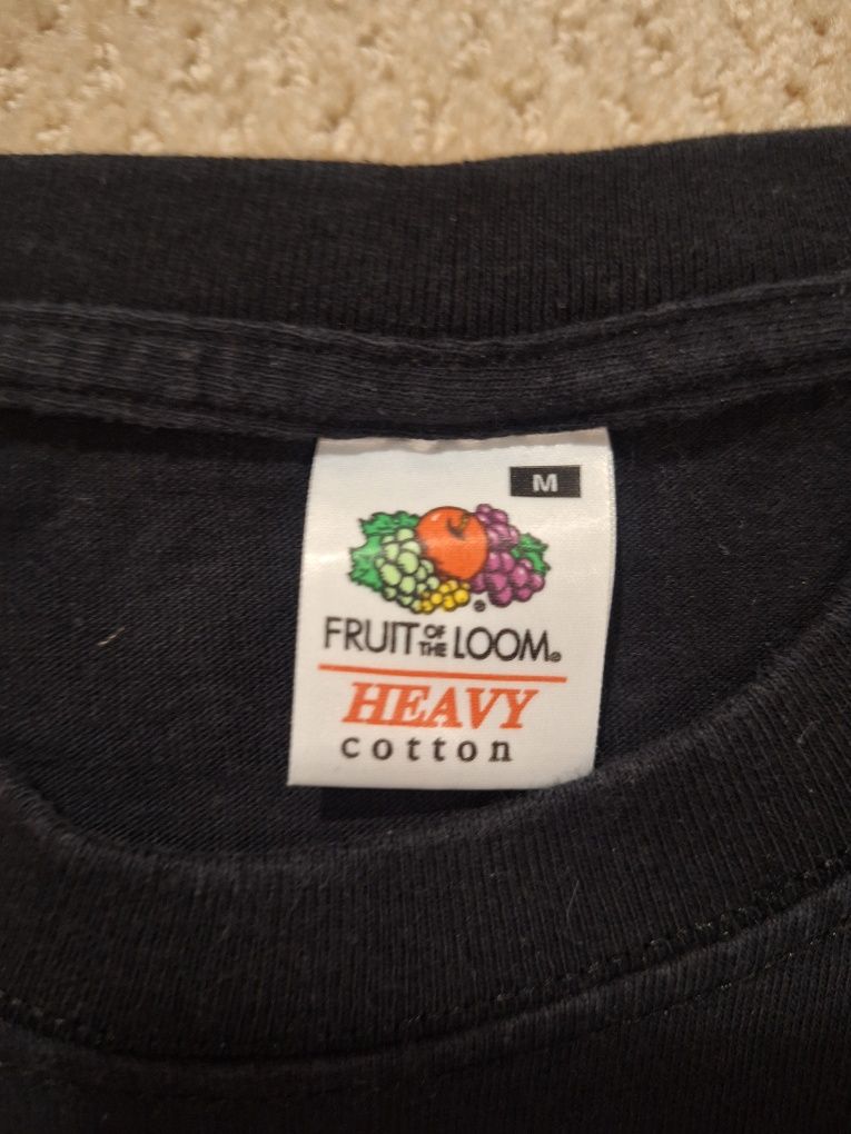 Czarna koszulka Fruit Of The Loom r. M