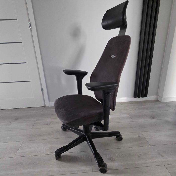 Fotel biurowy Kinnarps 6000Plus