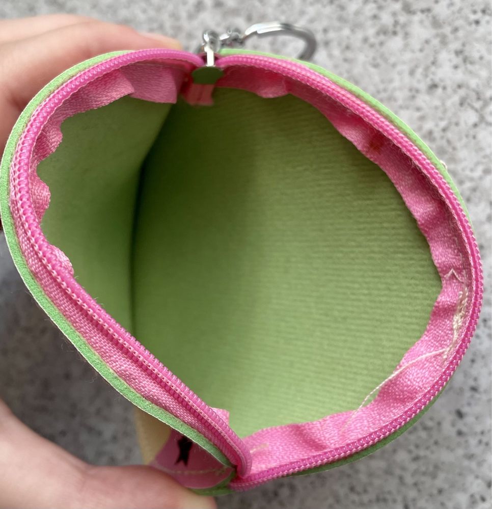 Pequena bolsa ou porta-moedas de donut