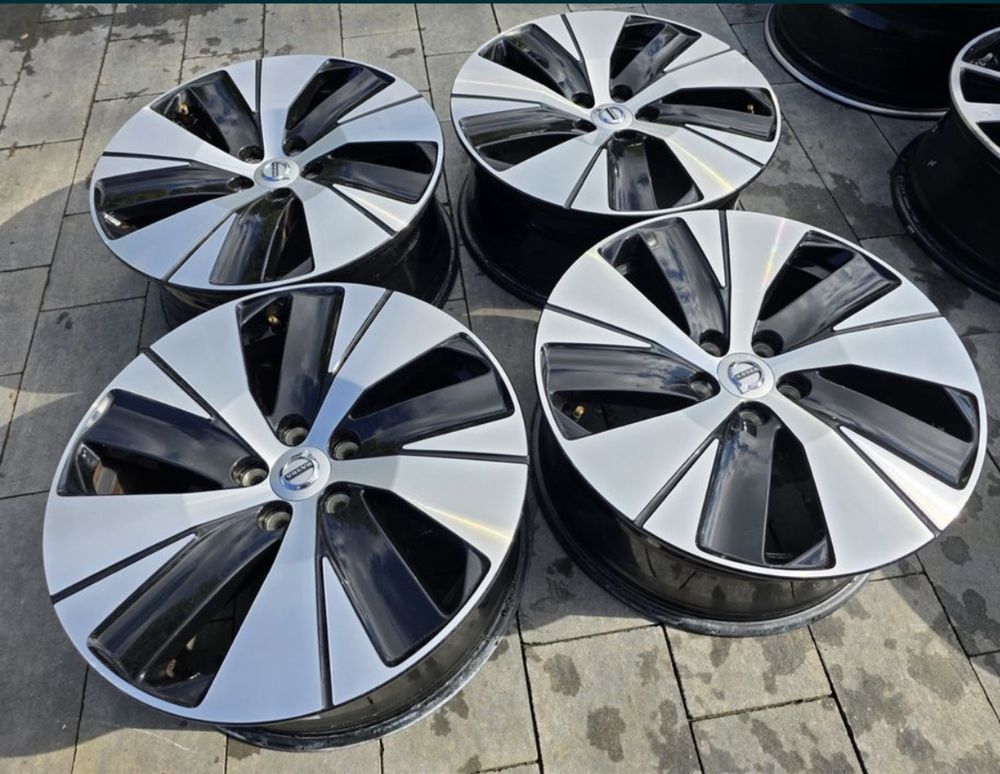 Alufelgi 5x108 18 cali Volvo R design Xc40 Xc60 Xc70 Xc90 V90 V60 S90