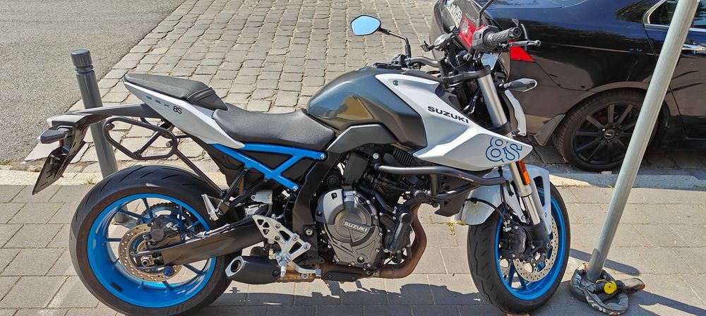 Motocykl Suzuki GSX 8S