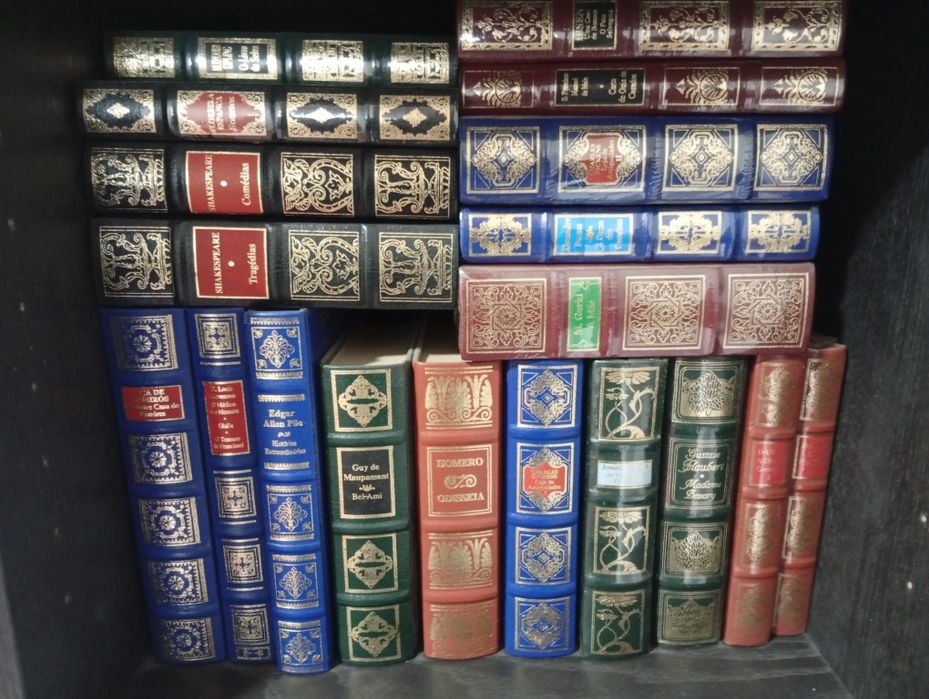 Livros de vários autores