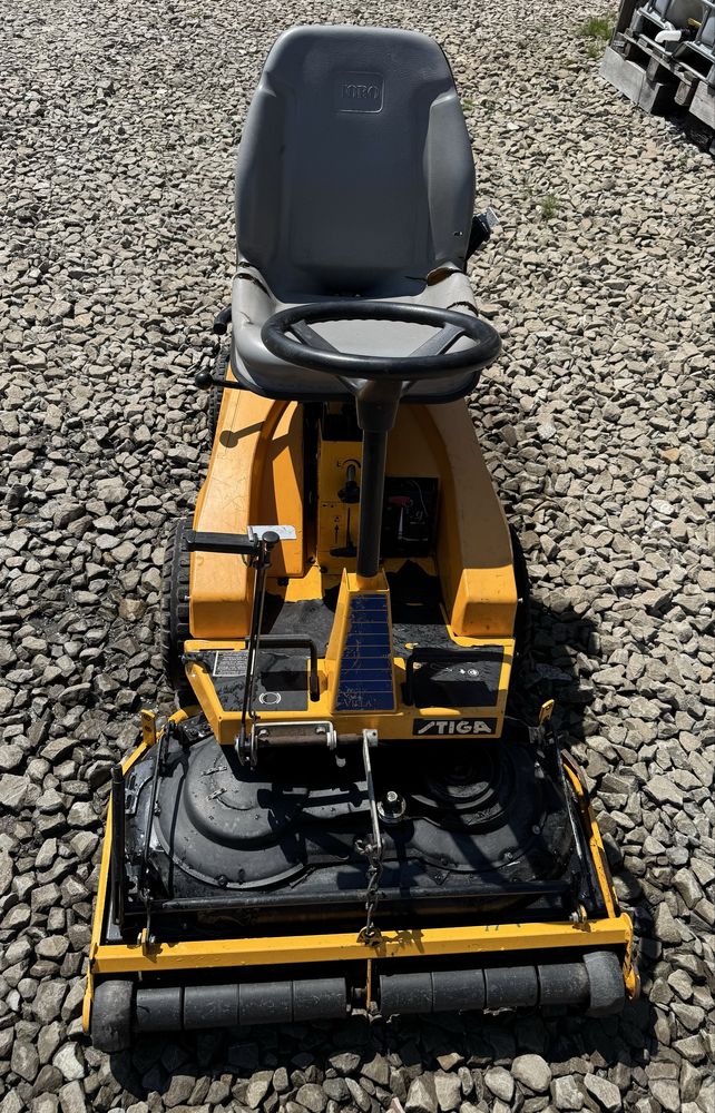 Stiga villa 11e briggs & stratton 15.5 hp plus siknik 11.5 hp