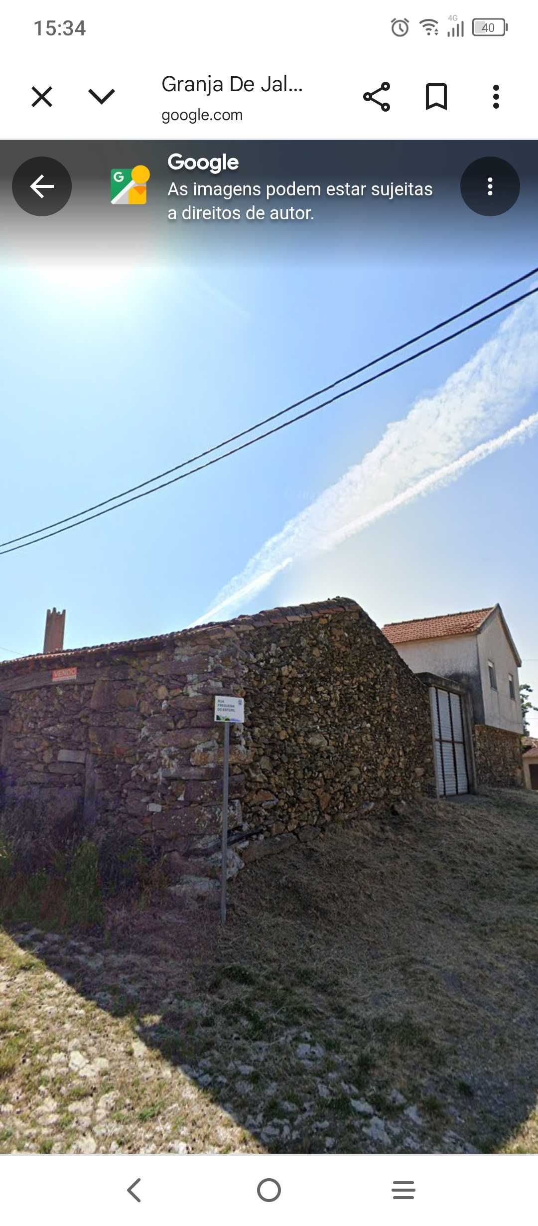 Moradia única ,  com ótima localização