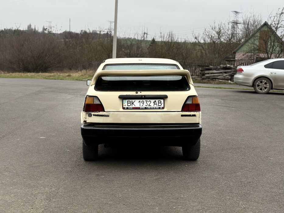 Volkswagen Golf II  1.8 газ/бензин