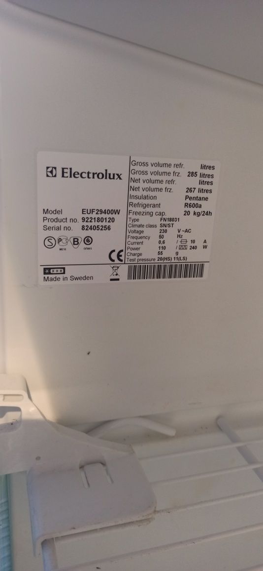 Морозильна камера Electrolux