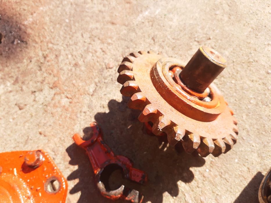 Проміжутка МтЗ 80.82.892 Корпус Промежутка Корпус Проставка мТз 80 82