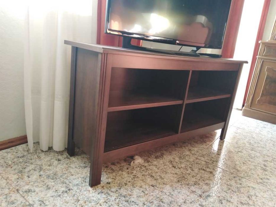 Movel TV IKEA 120x63x36