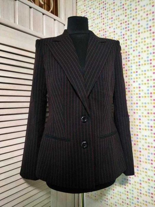 Нові Плаття піджак  брюки Natali bolgar розміри 34, 40, 42