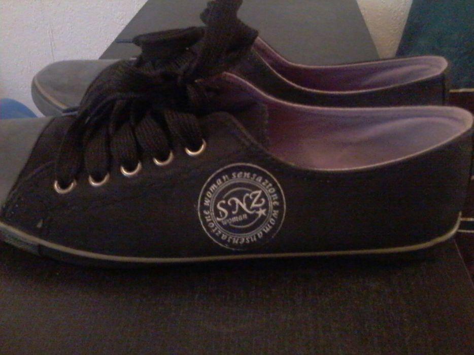 tenisówki buty 39 obuwie sportowe trampki