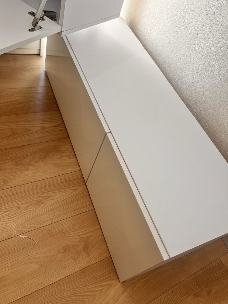 Vendo movel tv branco