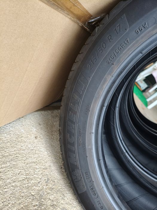 Pneus Michelin usados 215/50 R17