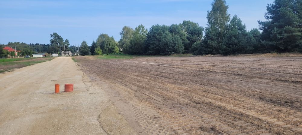 Działka uzbrojona z decyzją zabudowy w Lipiu k Starachowic