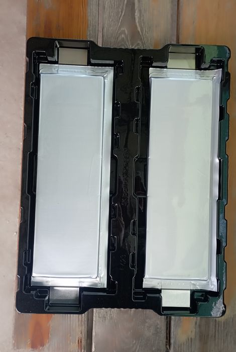 Аккумуляторы nmc 3,7v 60A  SK innovation. Новые