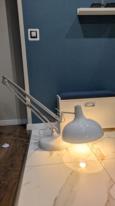 Lampa podłogowa stojąca biała "pixar'