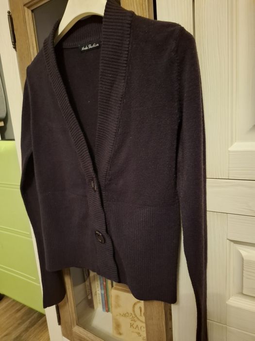 Sweter z dodatkiem wełny