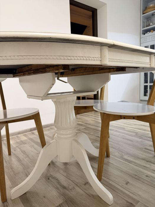 Стіл обідній розкладний