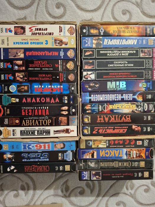 Продам лицензионные ( Премьер-видео, Digital video, Видео сервис)  VHS