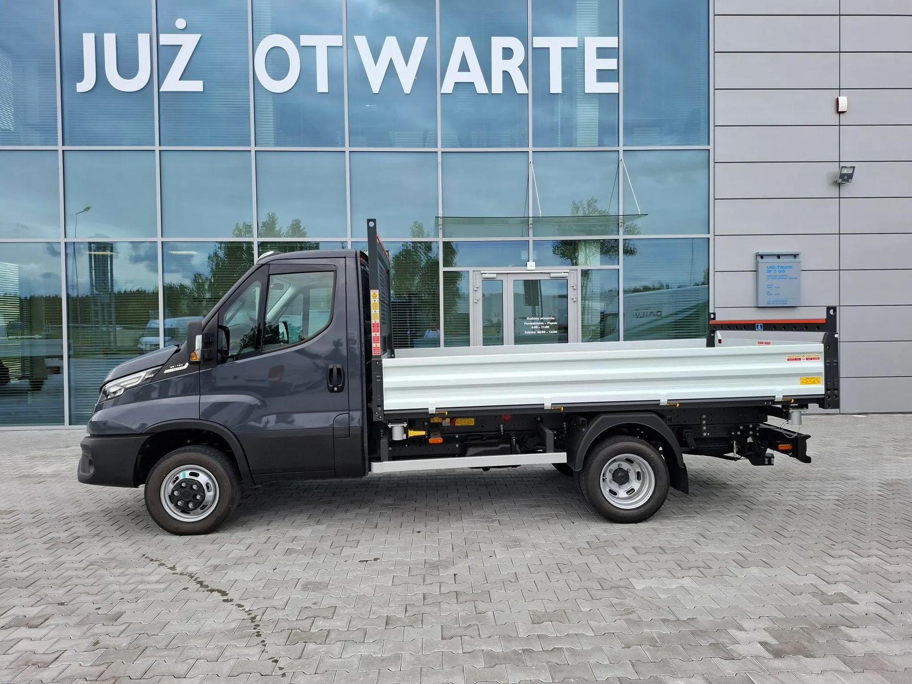 Iveco MEGA CENA,WYWROTKA,AUTOMAT,  FULL LED,automat,minimym formalności,hak,fotel amortyzowany